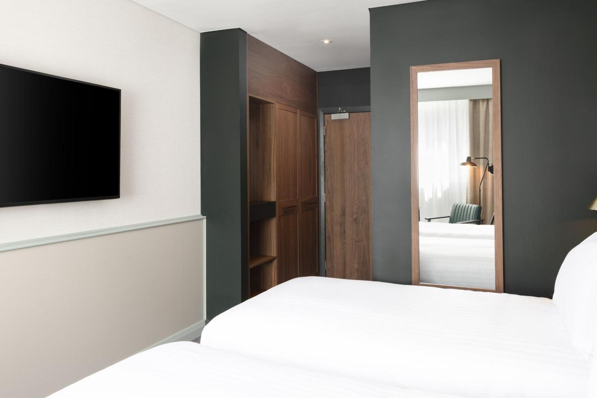 Four Points By Sheraton Единбург Екстериор снимка