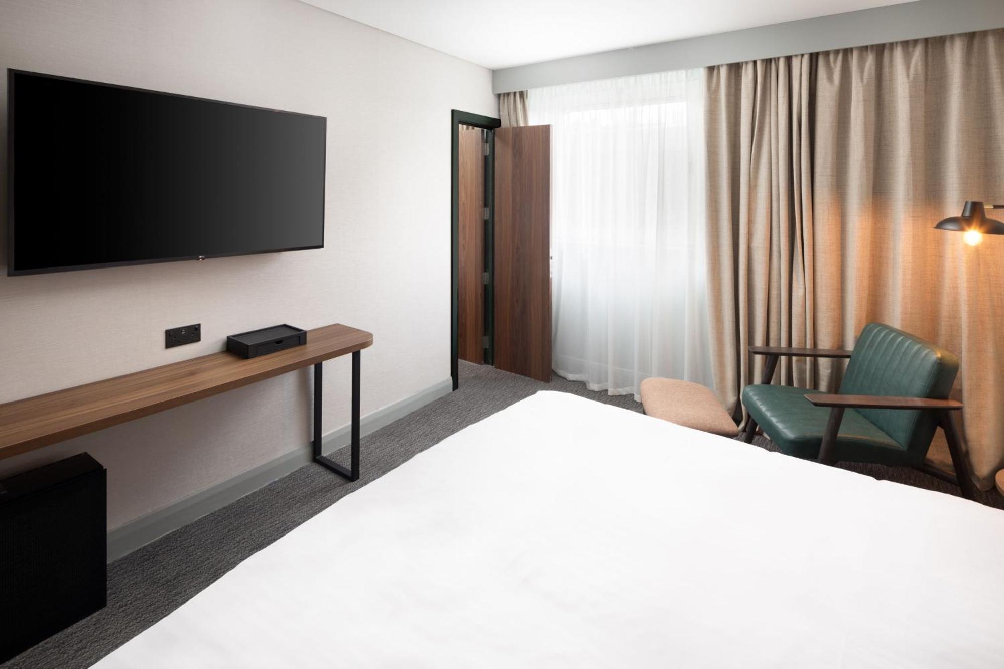 Four Points By Sheraton Единбург Екстериор снимка