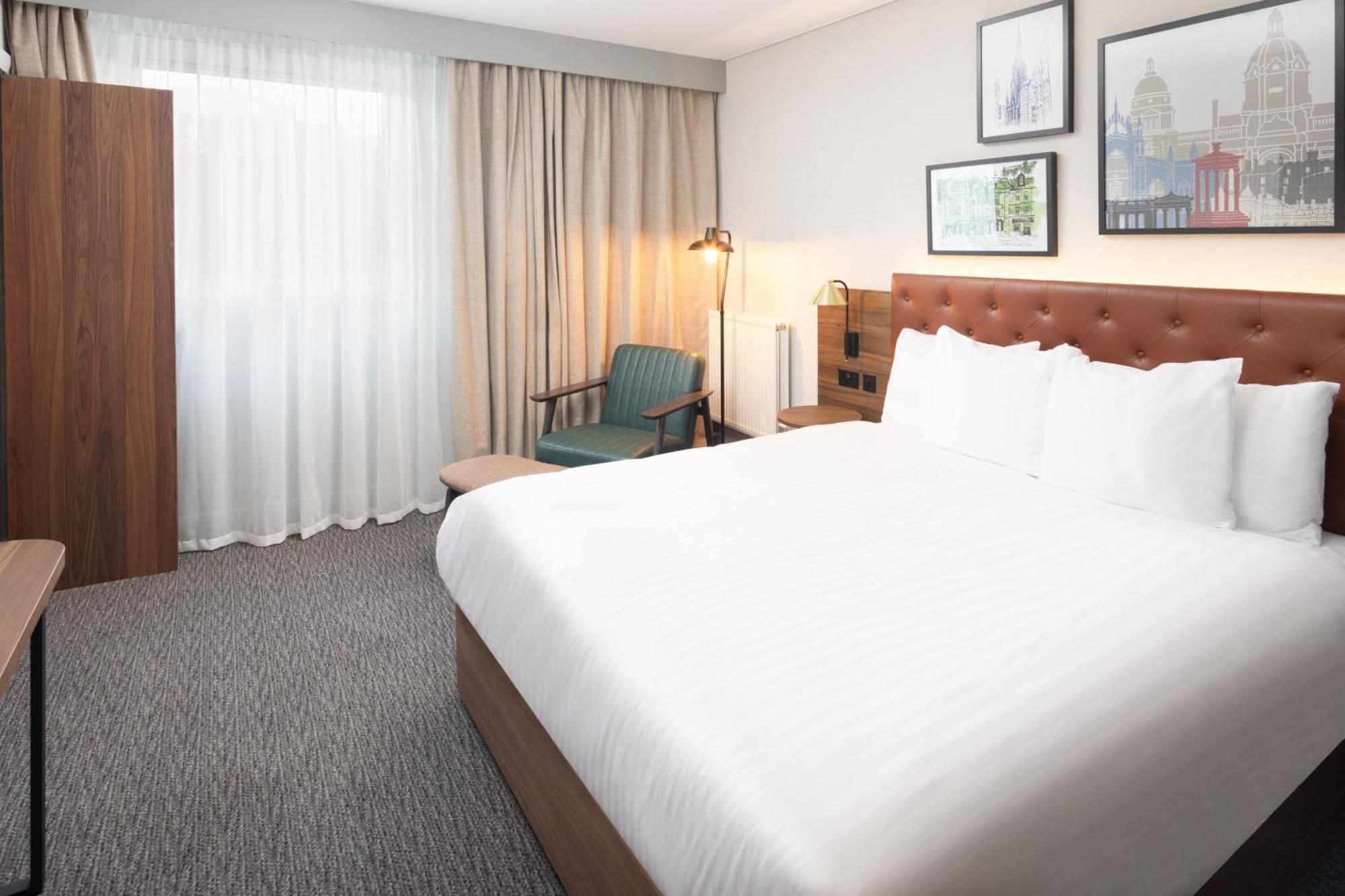 Four Points By Sheraton Единбург Екстериор снимка