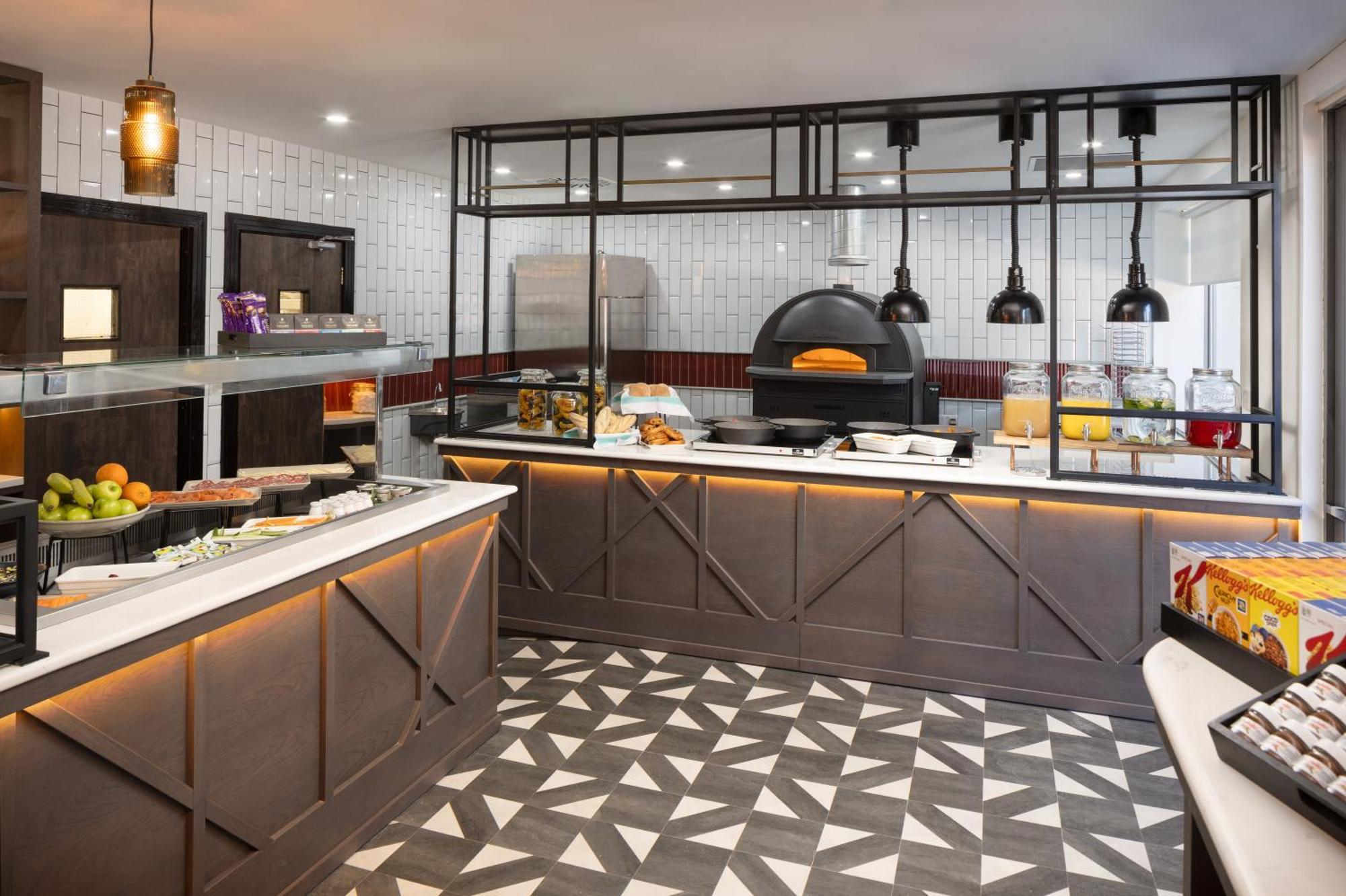 Four Points By Sheraton Единбург Екстериор снимка